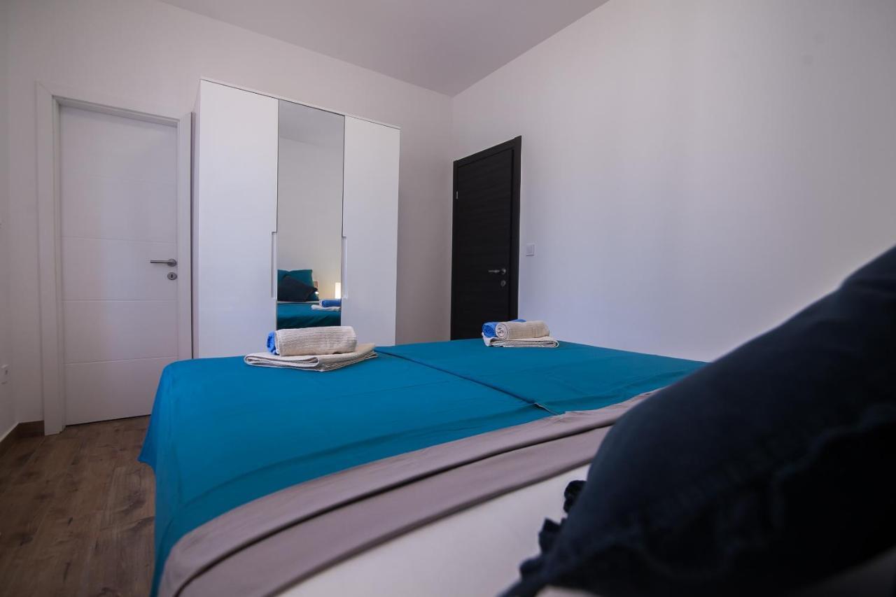 Family Apartments Brach Μπολ Εξωτερικό φωτογραφία