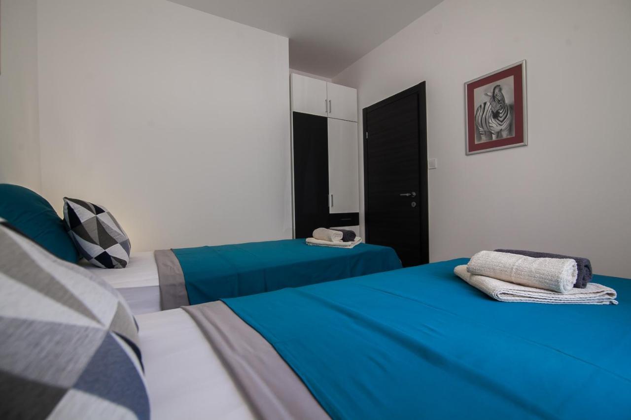 Family Apartments Brach Μπολ Εξωτερικό φωτογραφία