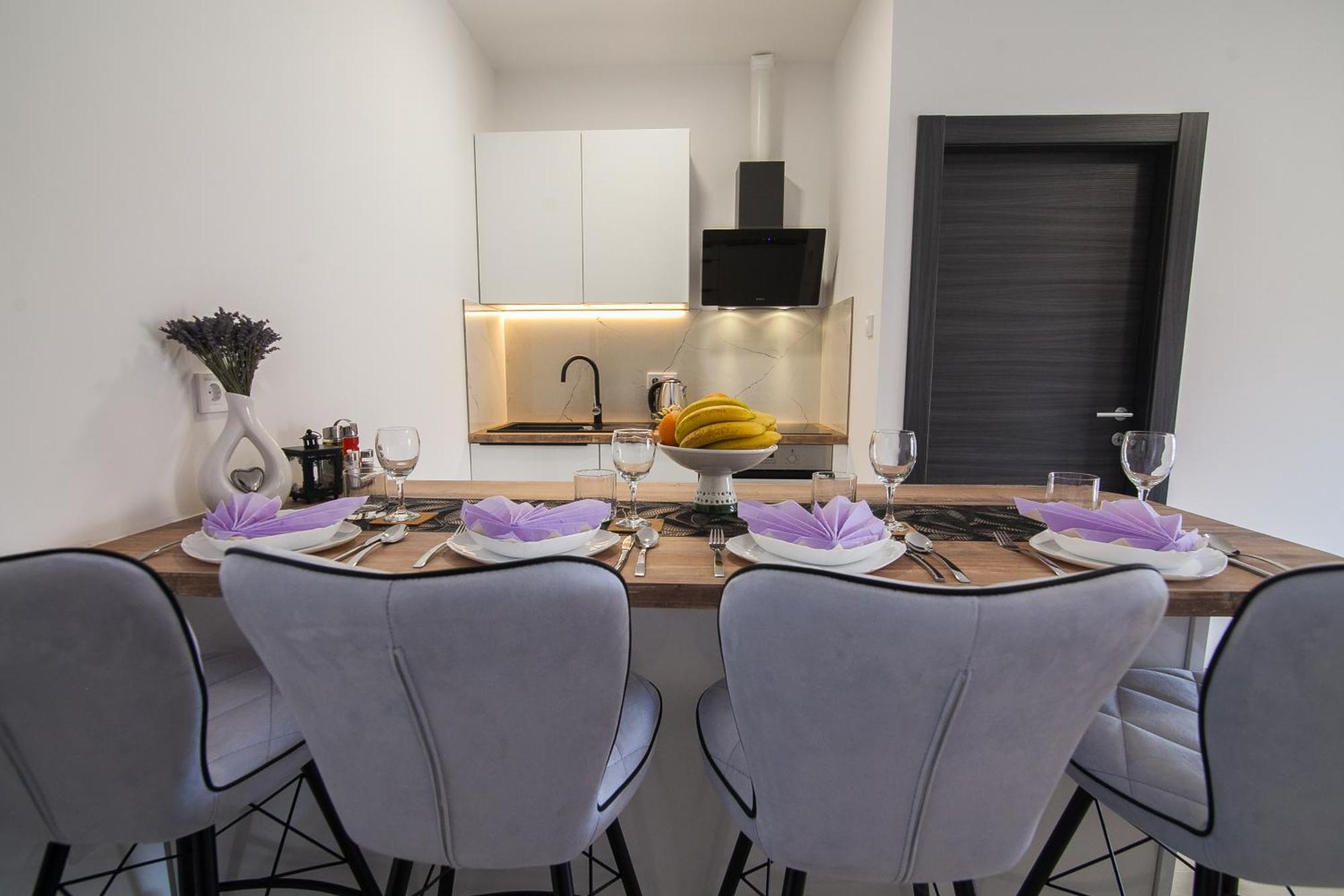 Family Apartments Brach Μπολ Εξωτερικό φωτογραφία