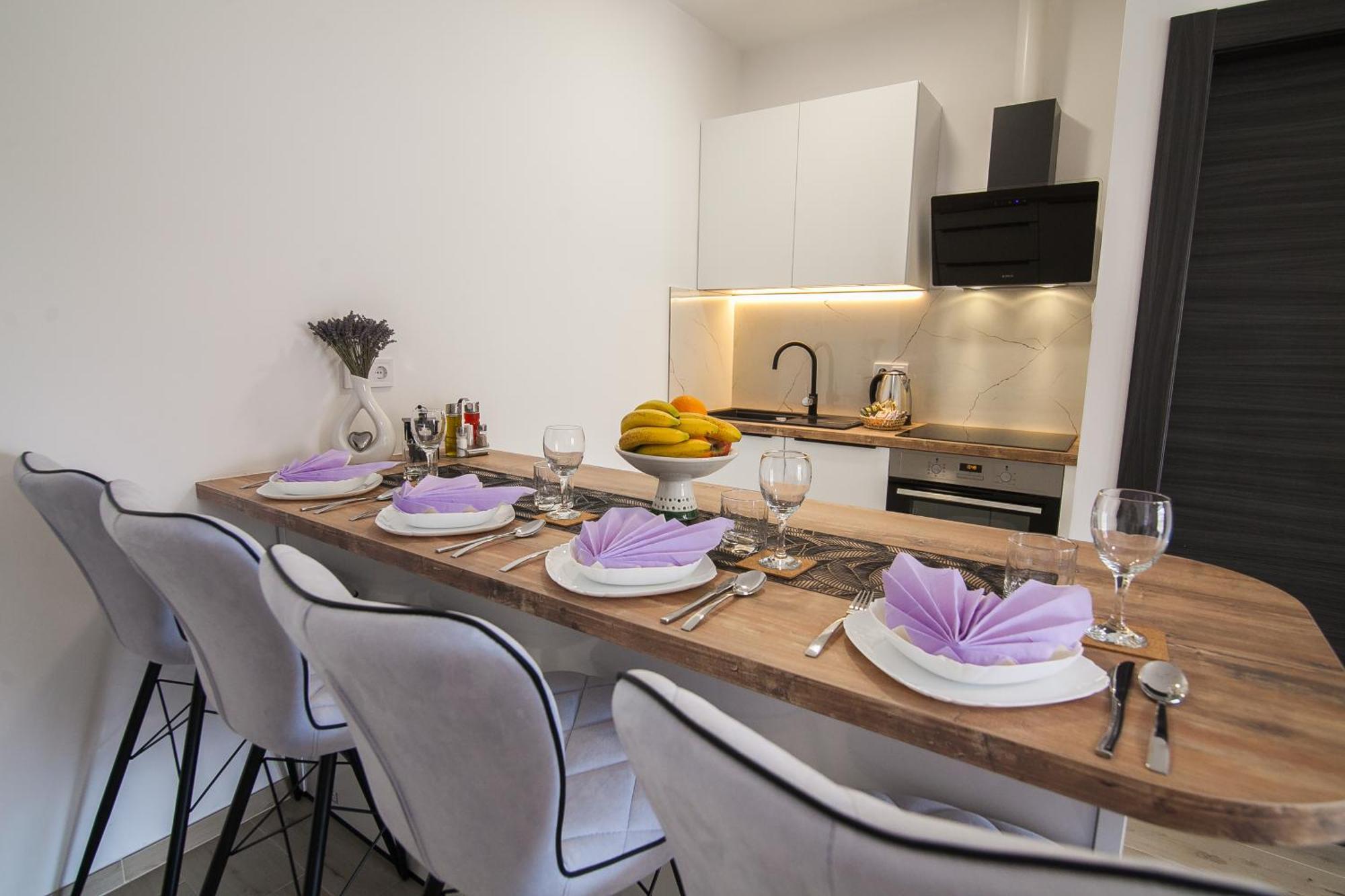 Family Apartments Brach Μπολ Εξωτερικό φωτογραφία